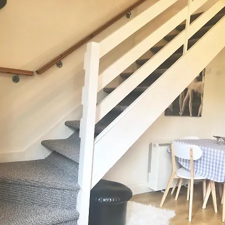 Charming, Modern Masonette In Heart Of River Town Fermoy