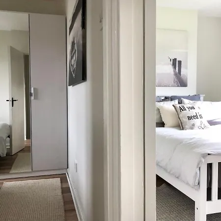 Apartment Charming, Modern Masonette In Heart Of River Town Fermoy