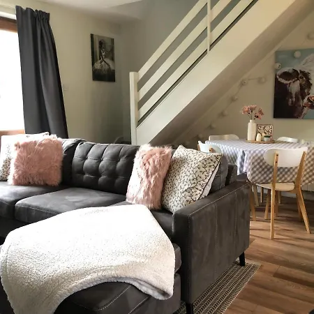 Charming, Modern Masonette In Heart Of River Town Apartment Fermoy