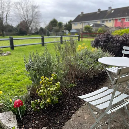 Charming, Modern Masonette In Heart Of River Town Fermoy